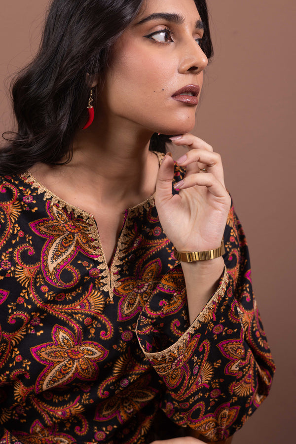 Embroidered Paisley Pop Echo Set