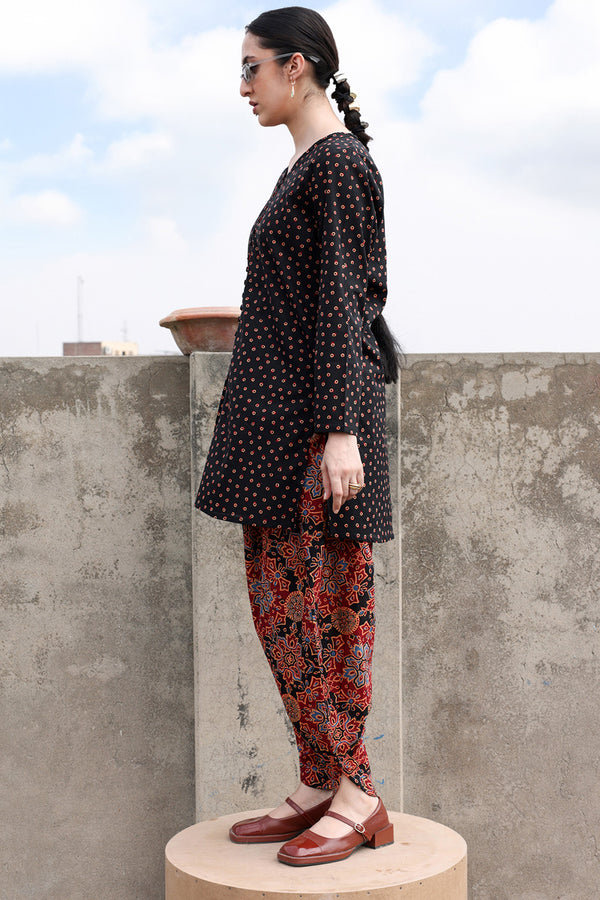 Rang-E-Ajrak Duo-Set