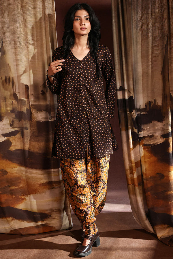 Rang-E-Ajrak Duo-Set