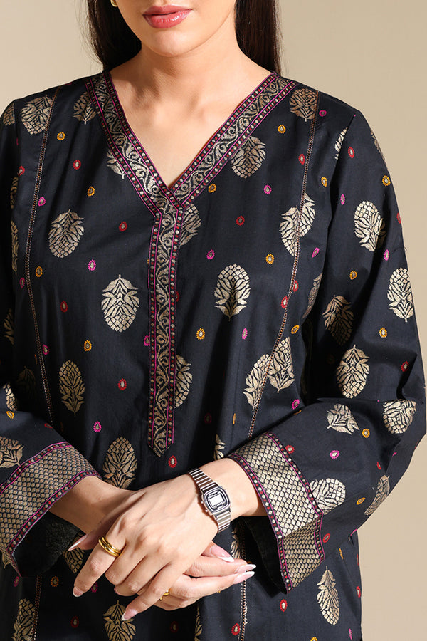 Zeenat Golden Haze Set
