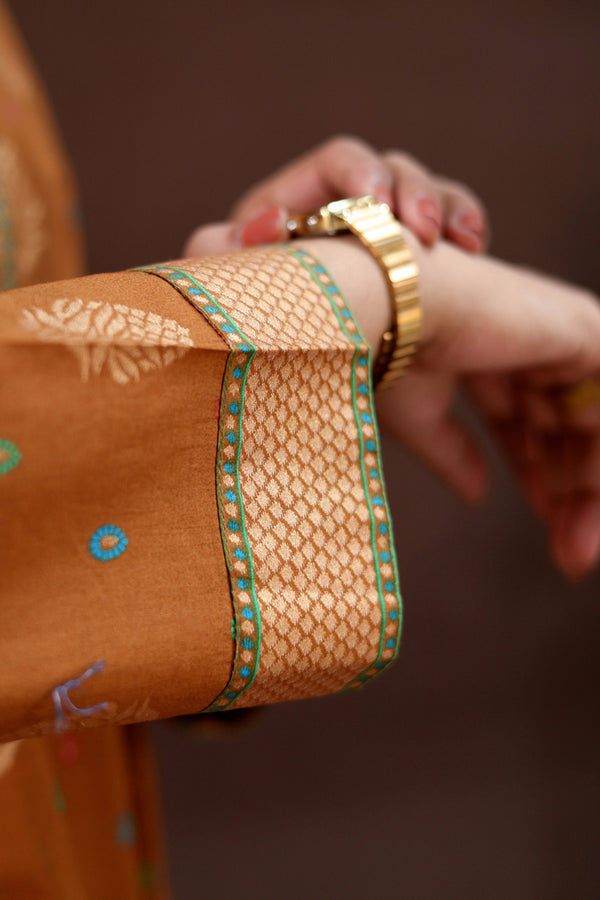 Zeenat Golden Haze Set