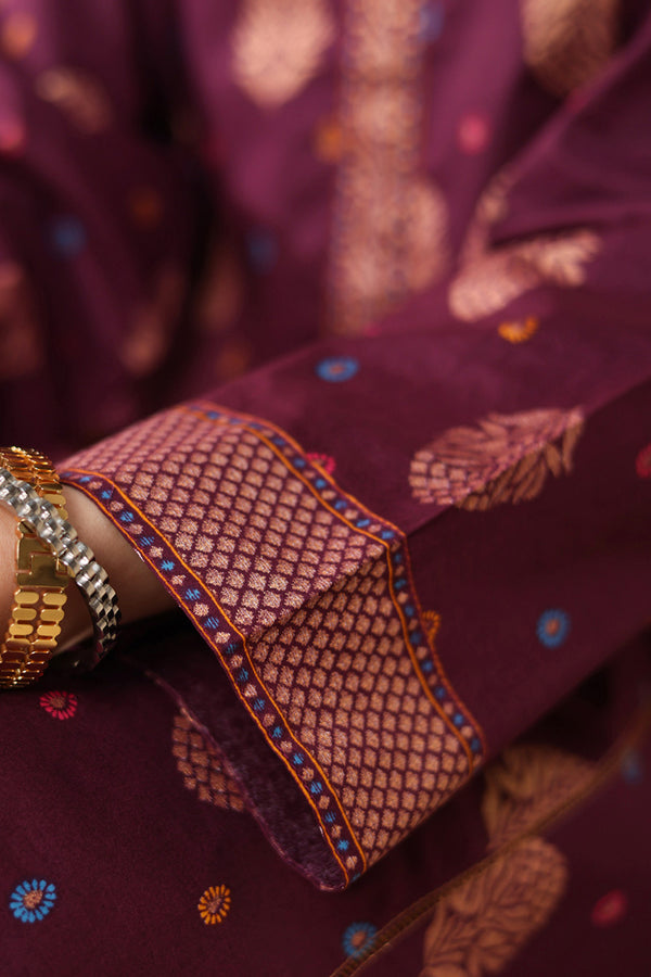 Zeenat Golden Haze Set