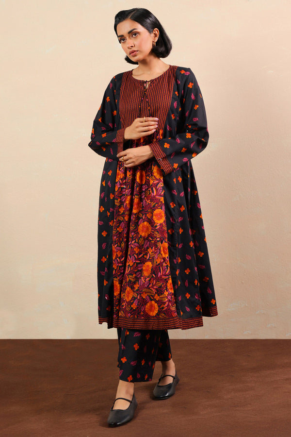 Aarified Classic Flared Set