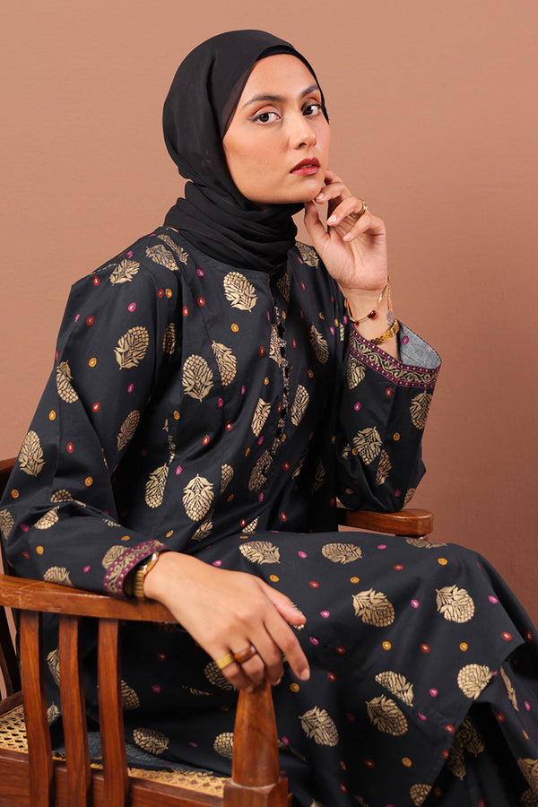 Zeenat Gilded Glam Set