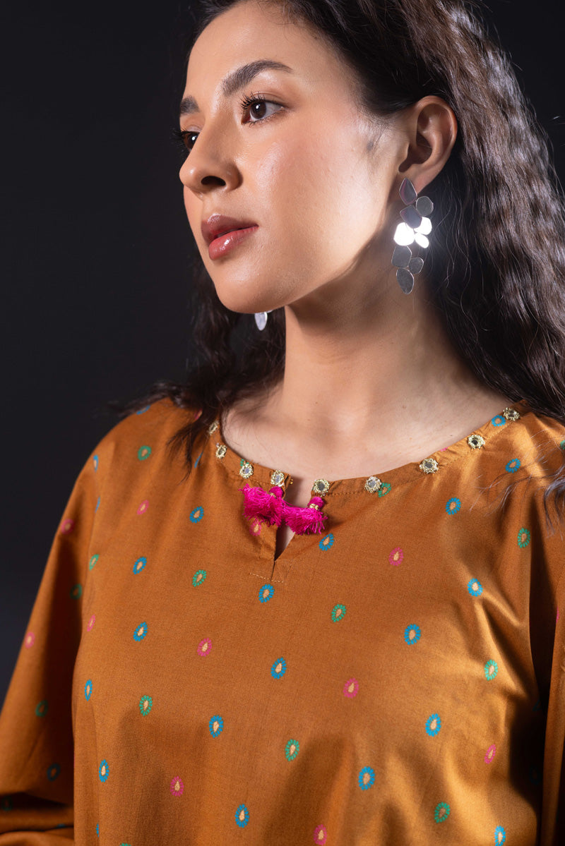 Zeenat Ember Tassel Set