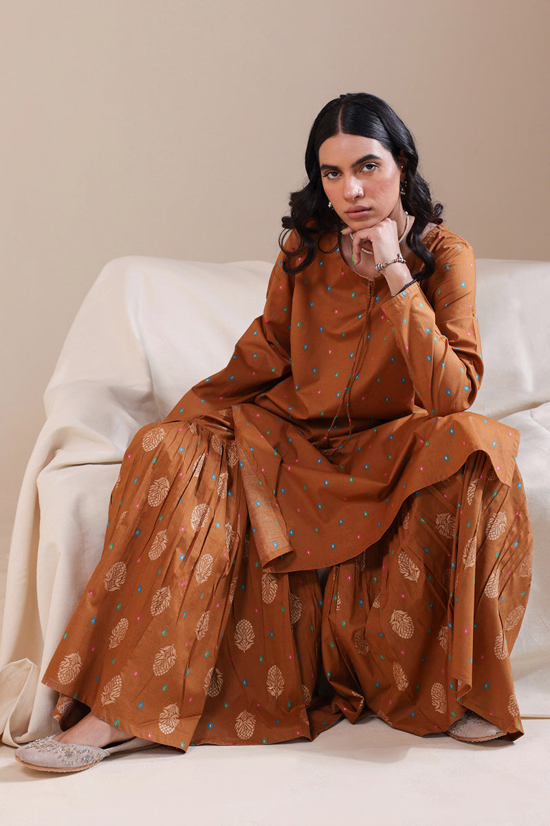 Zeenat Gharara Set