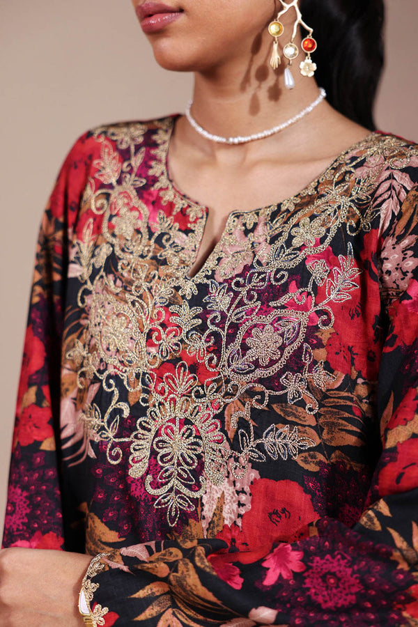 Vibrant Roses Gilded Set