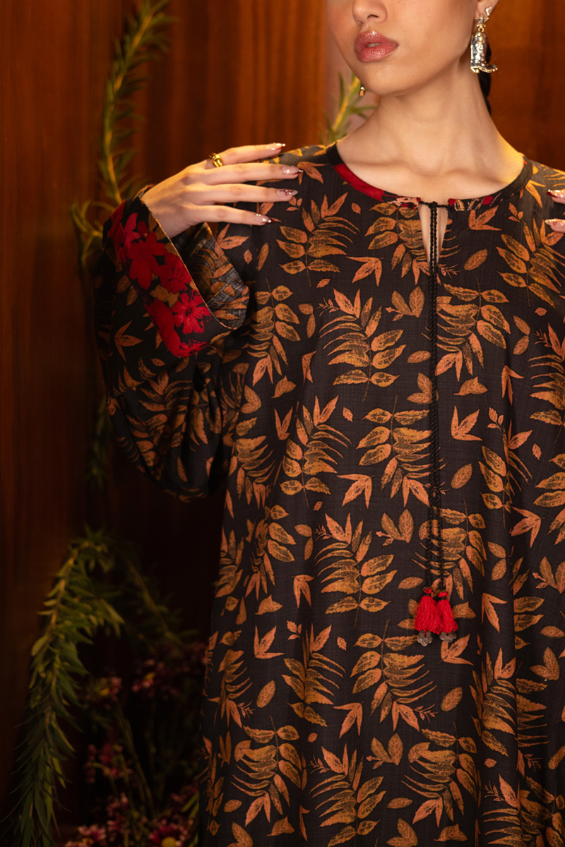 Vibrant Roses Leaf Set