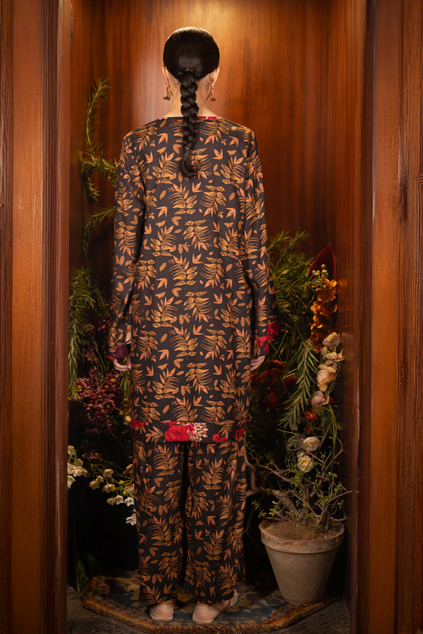 Vibrant Roses Leaf Set