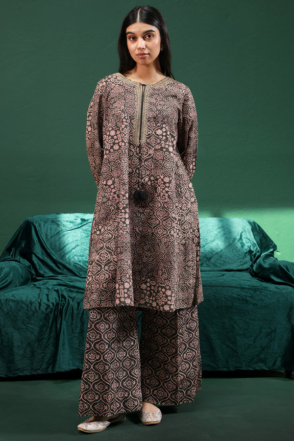 Ajrak Noir Thread play Set