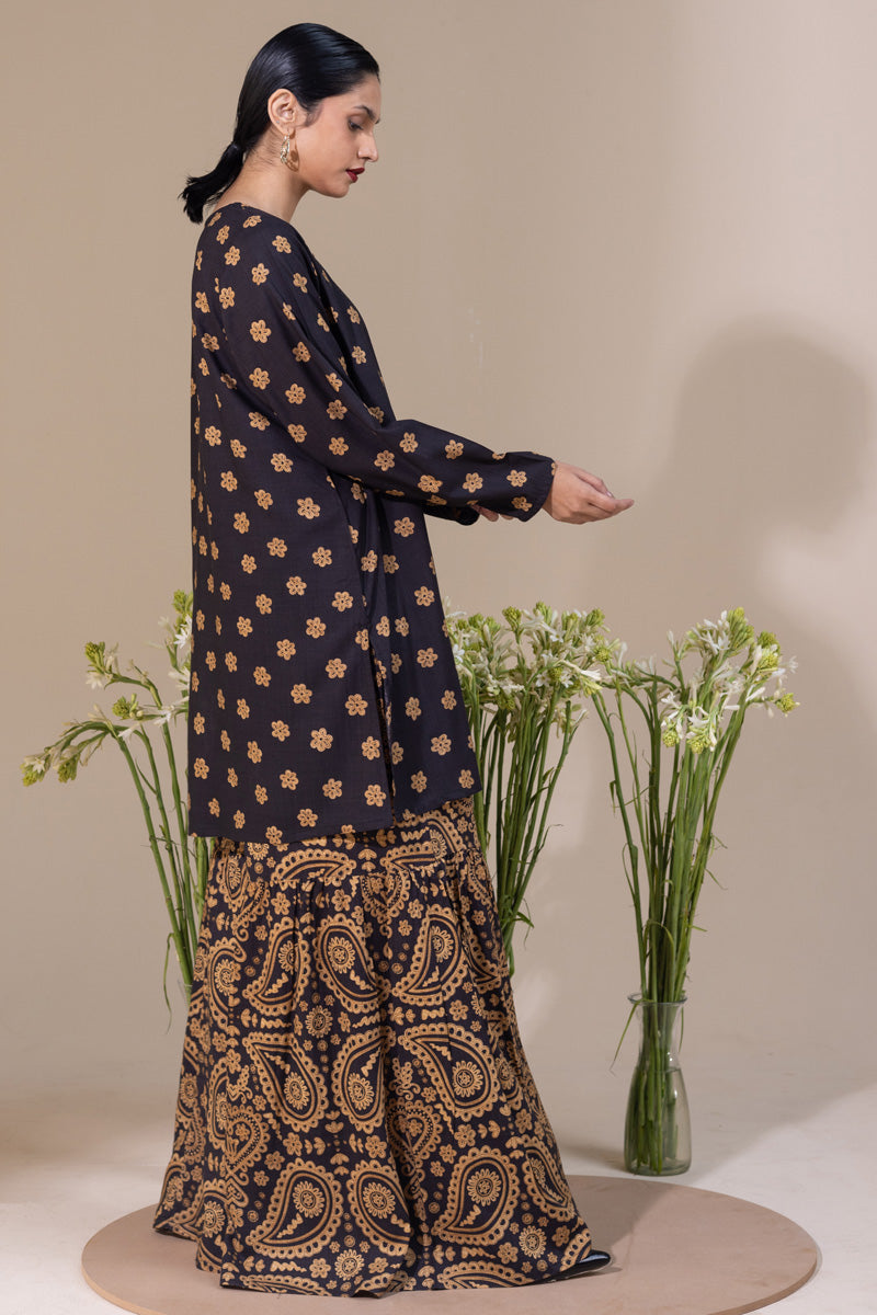 Hungarian Gharara Set