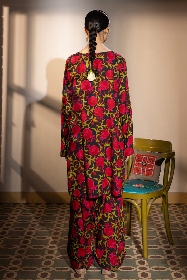 Tassel Touch Suzani Set