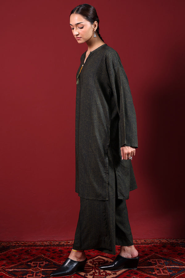 KanthaTukri Tassel-Edge Set