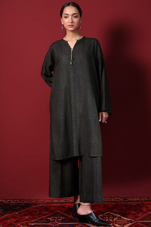 KanthaTukri Tassel-Edge Set