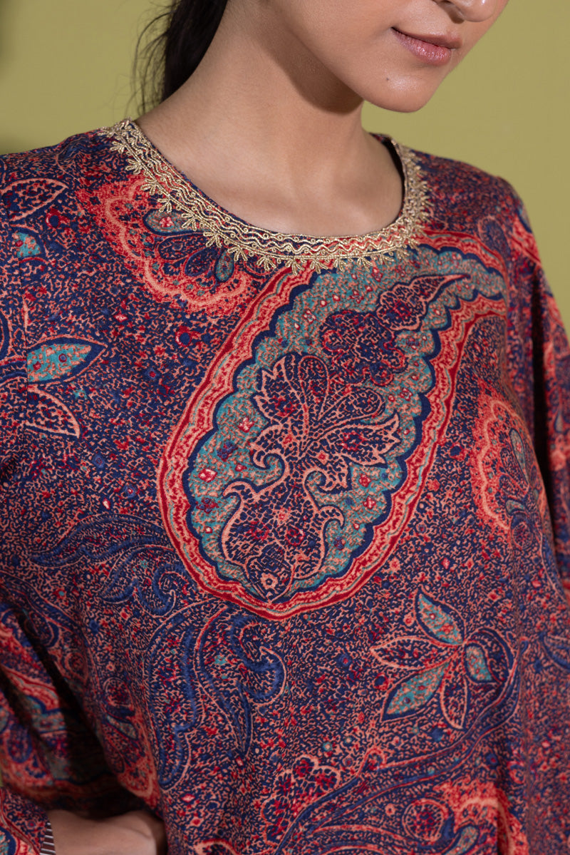 Gilded Jacquard Paisley Set