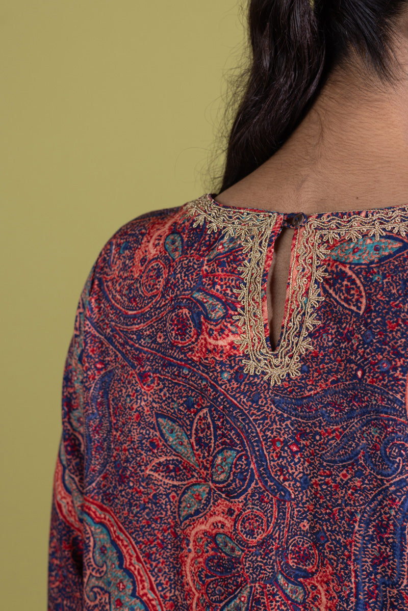 Gilded Jacquard Paisley Set