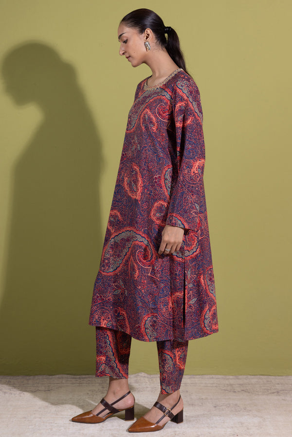 Gilded Jacquard Paisley Set