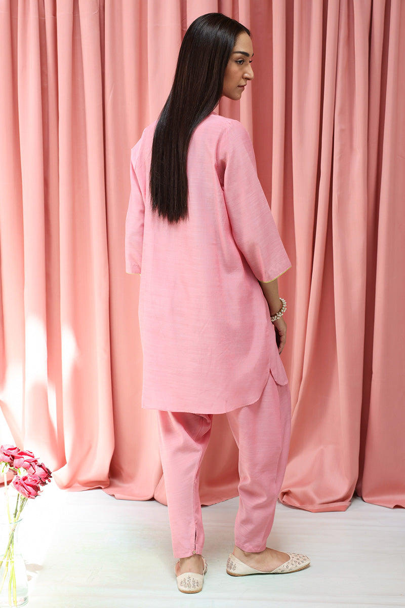 pink