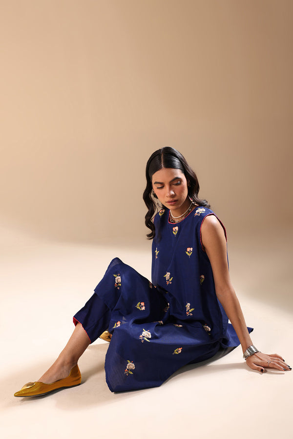 Embroidered Floral Splendor Set