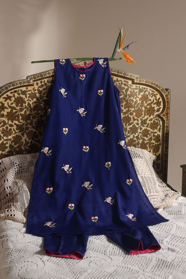 Embroidered Floral Splendor Set
