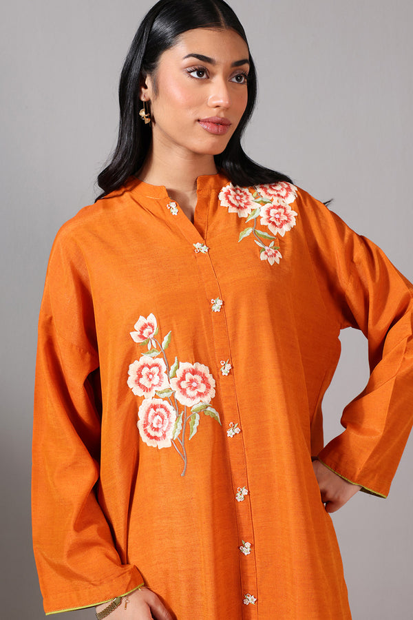 Floral Splendor Tasseled Set