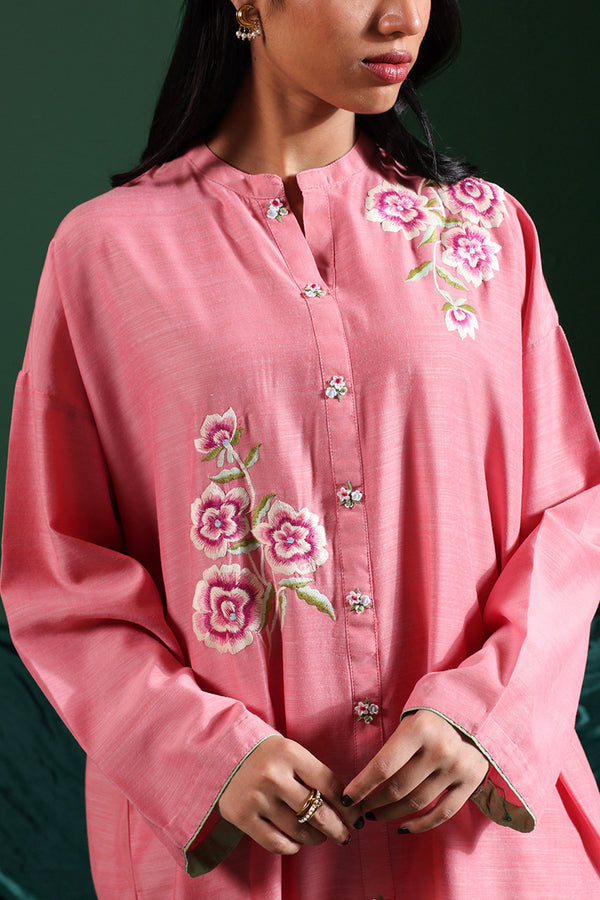 Floral Splendor Tasseled Set