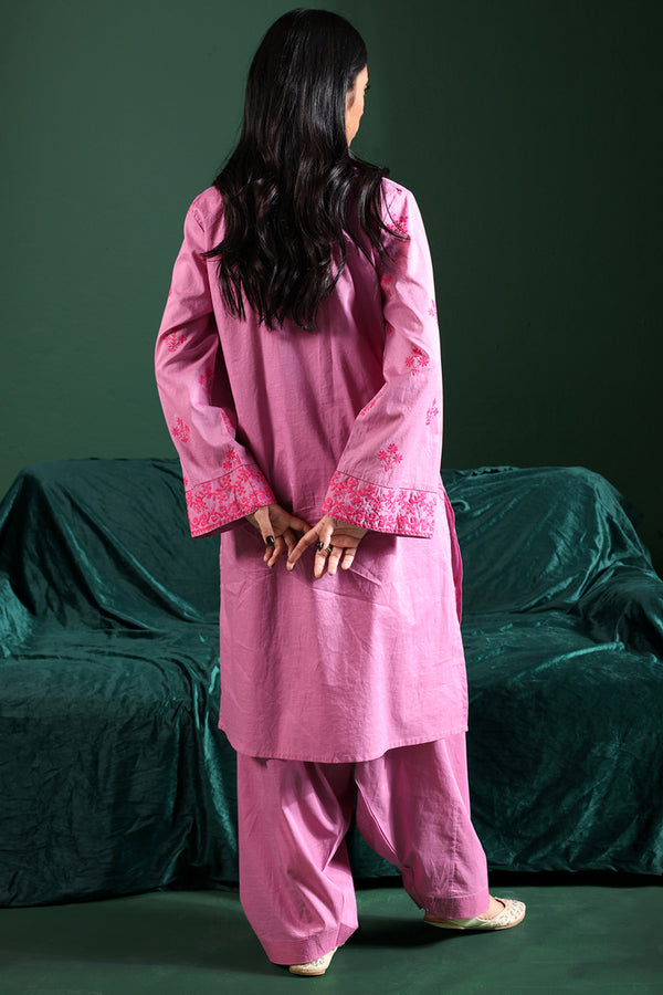 Revival Thread Tale Set