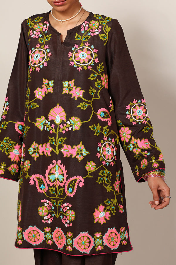 Embroidered Gulnar Set