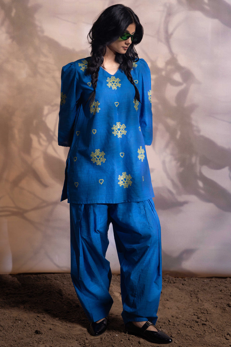 Dreamscape Embroidered Set