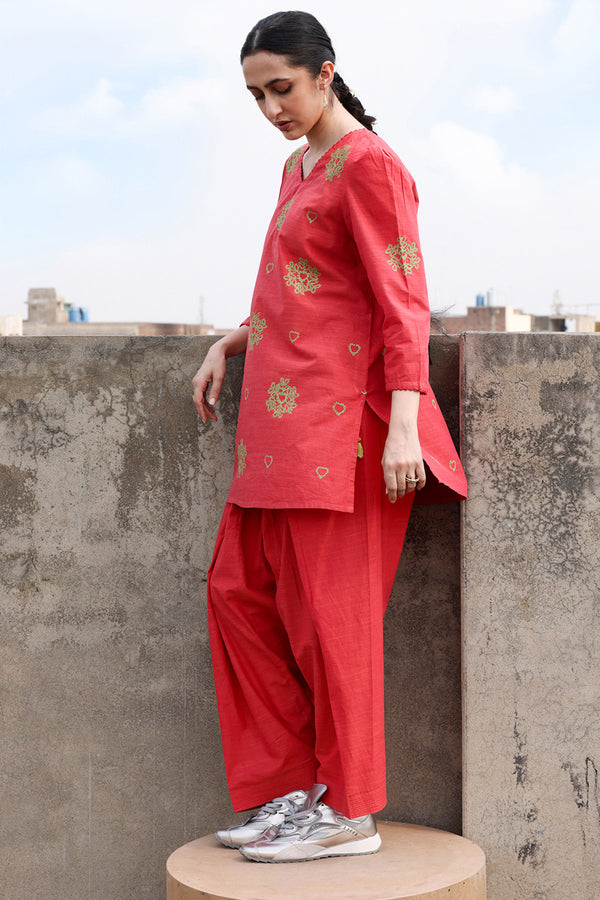 Dreamscape Embroidered Set