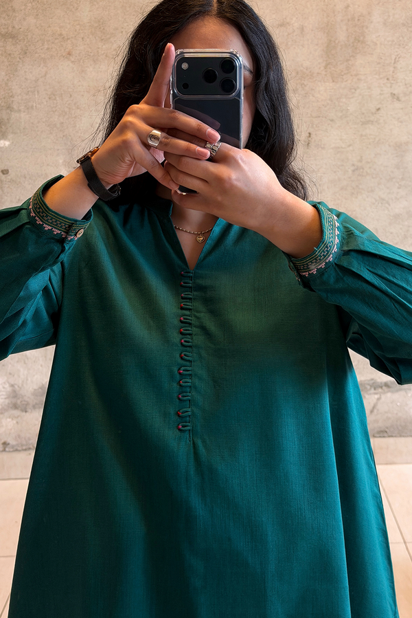 Embroidered Pixel Play Tulip Set