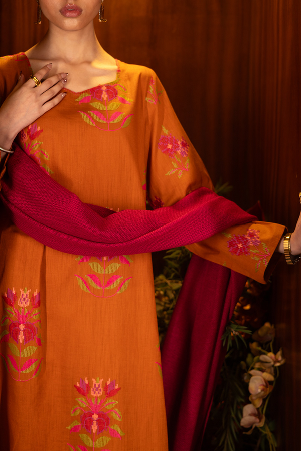 Pixel Play Embroidered Set