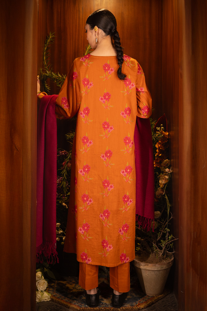 Pixel Play Embroidered Set