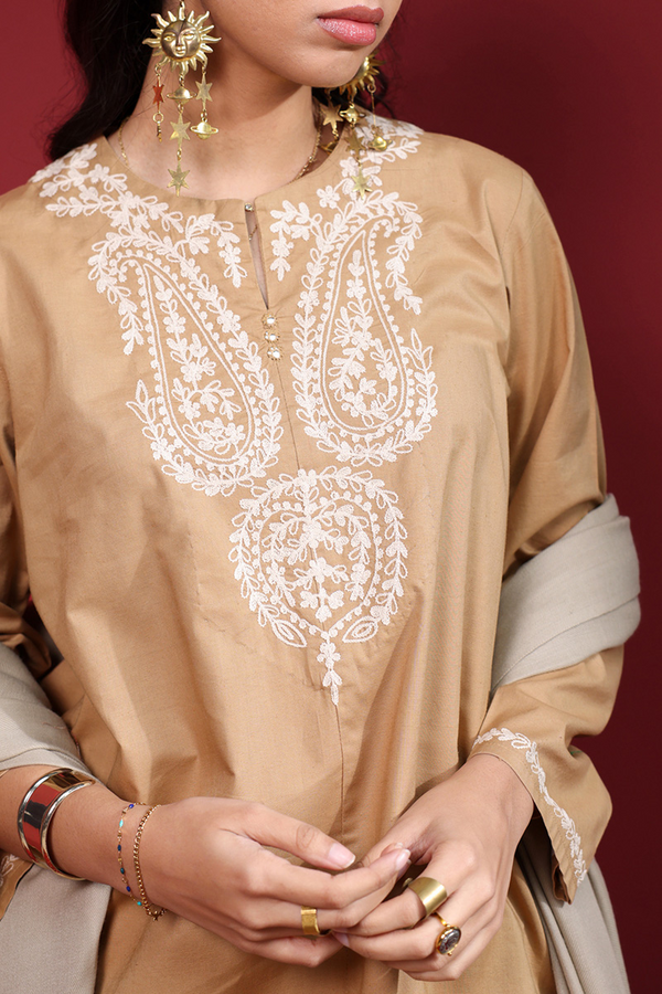 Embroidered Timeless Threads Set