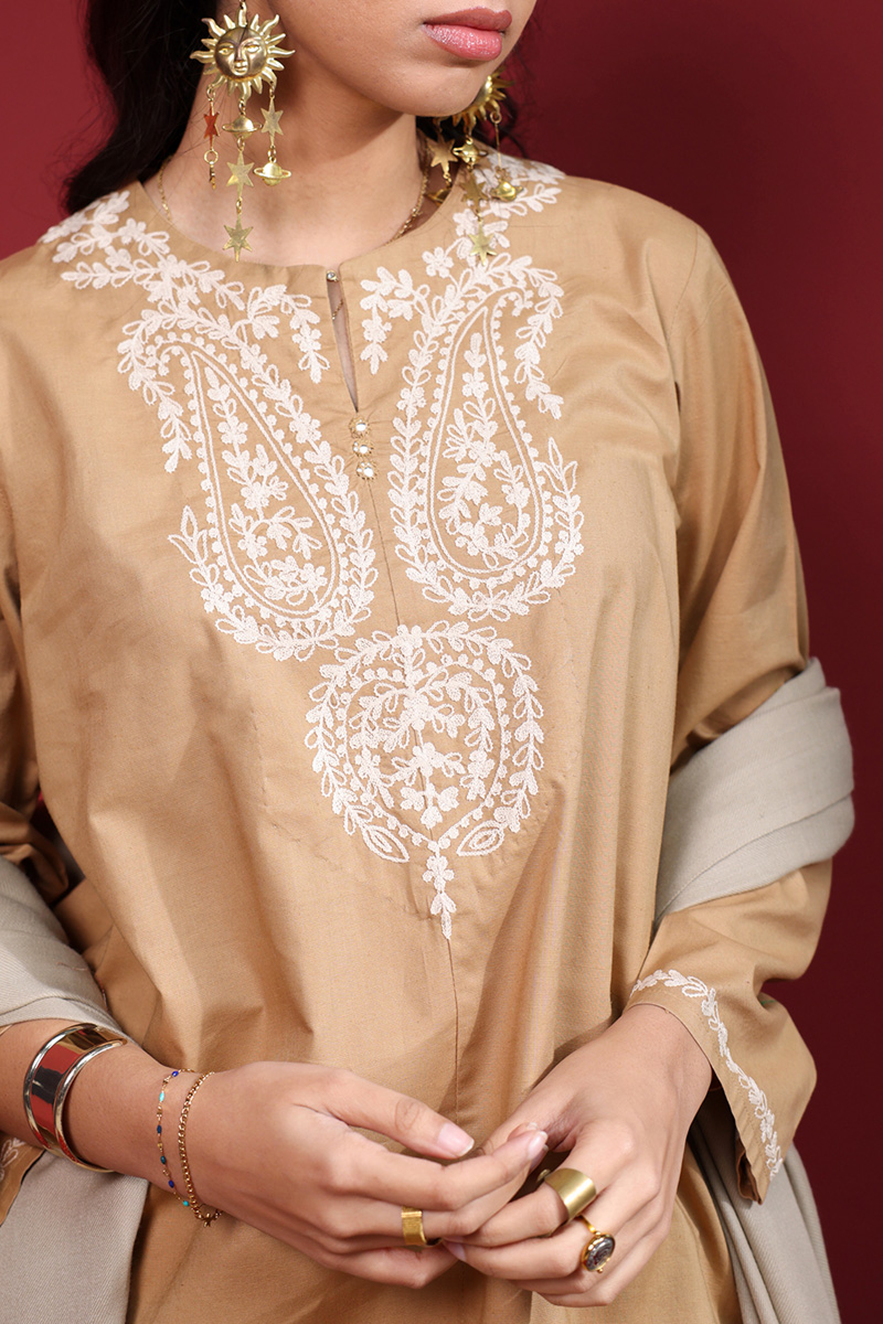 Embroidered Timeless Threads Set