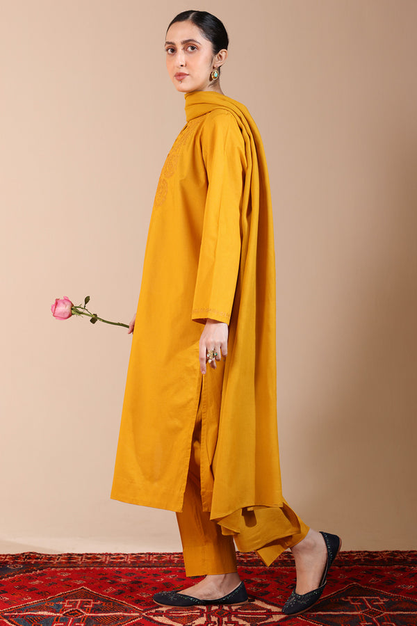 Embroidered Timeless Threads Set