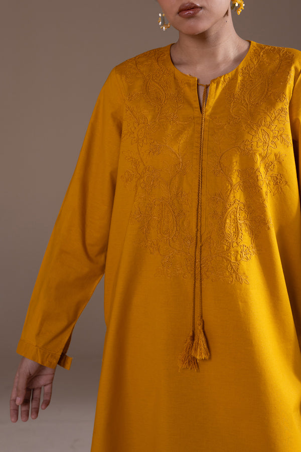 Timeless Threads Set