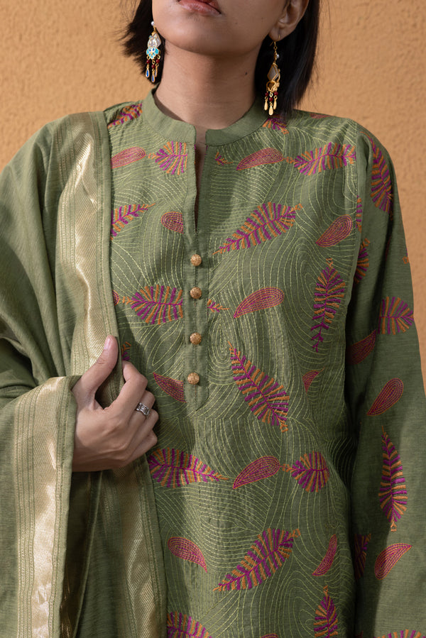 Embroidered Story 3-Piece Set