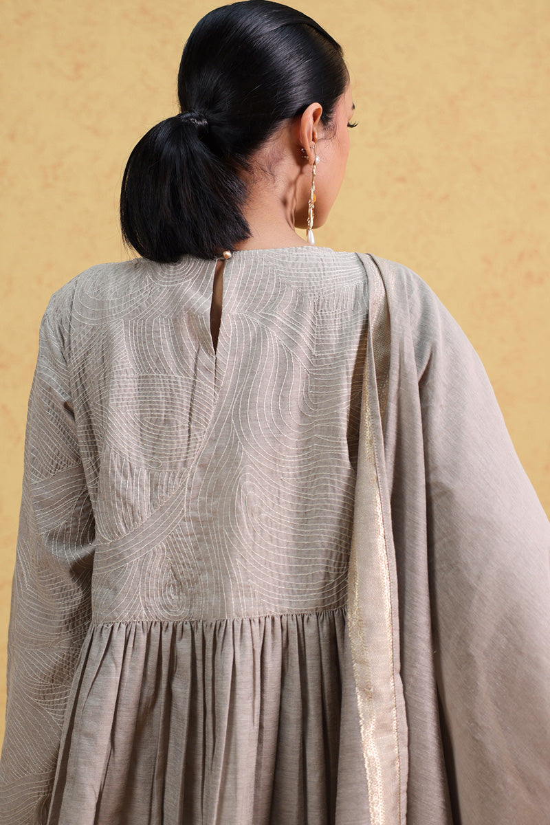 beige