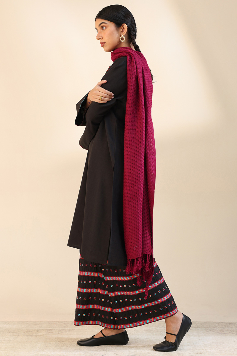 Damask Embroidered Set