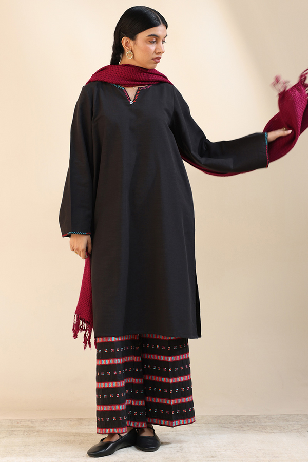 Damask Embroidered Set