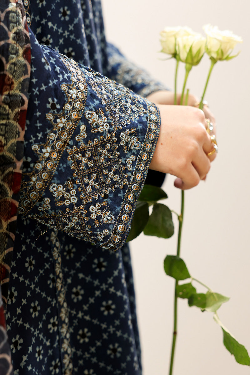 Ajrak Virsa 3-Piece Set
