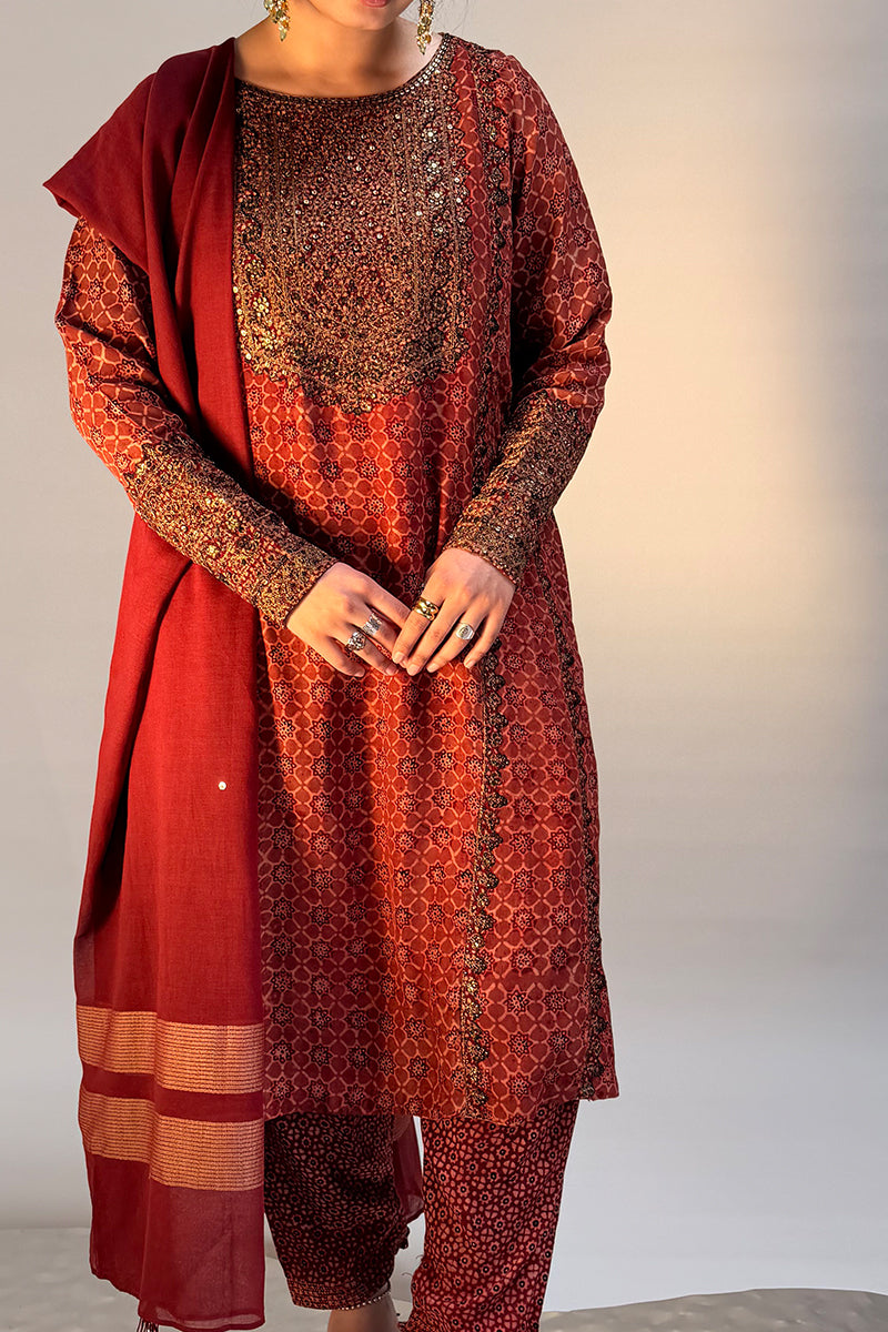 Ajrak Rangkaar 3-Piece Ensemble