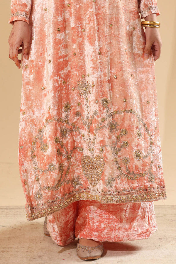 Embroidered Velvet Noir Set