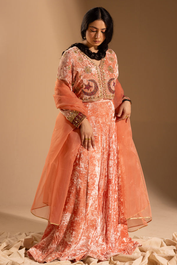 Chand Tara Velvet 3-Piece Lehnga Set