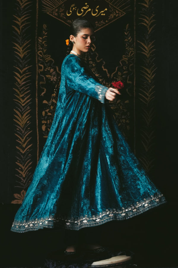 Jahaan Velvet Gota Set