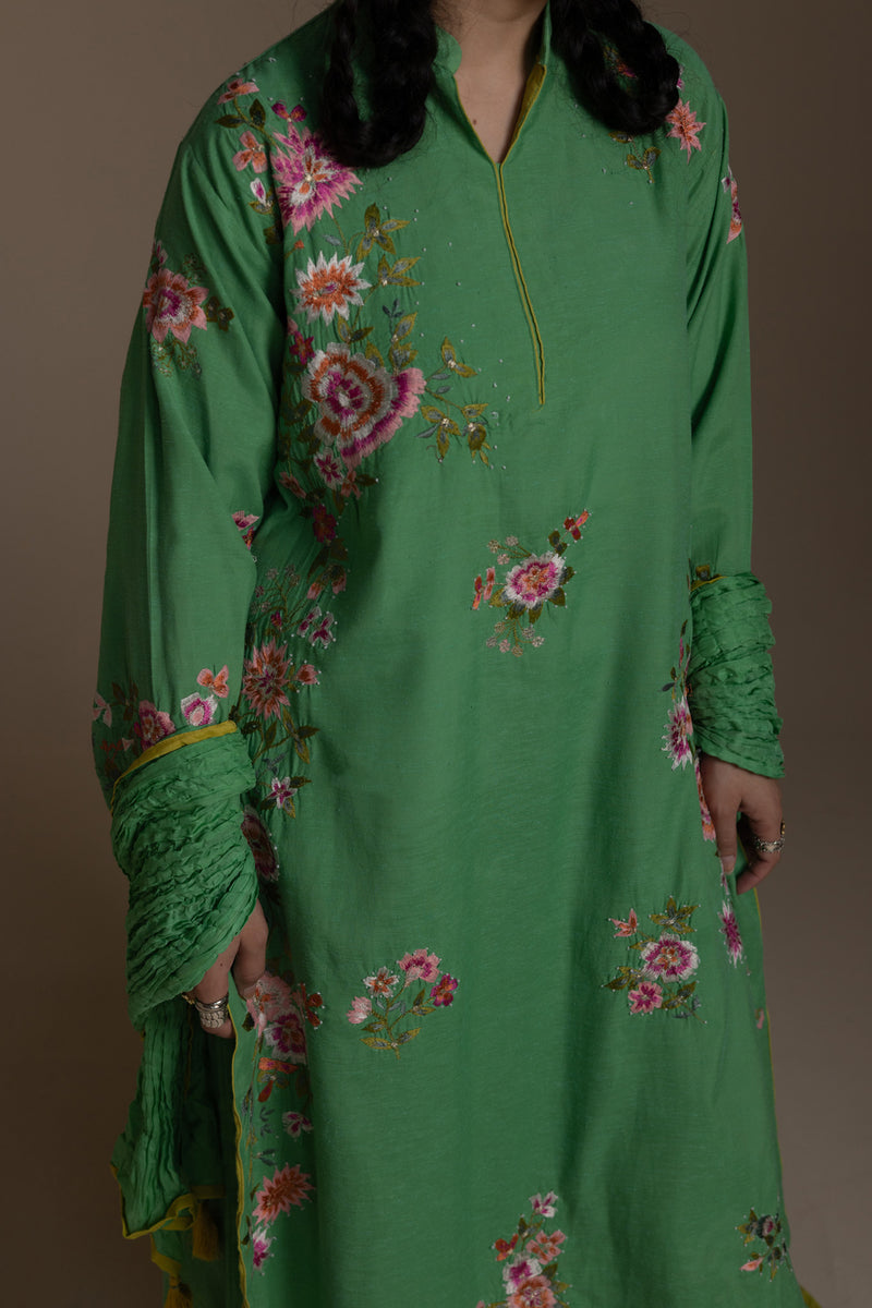 Embroidered Rosette 3-Piece Suit
