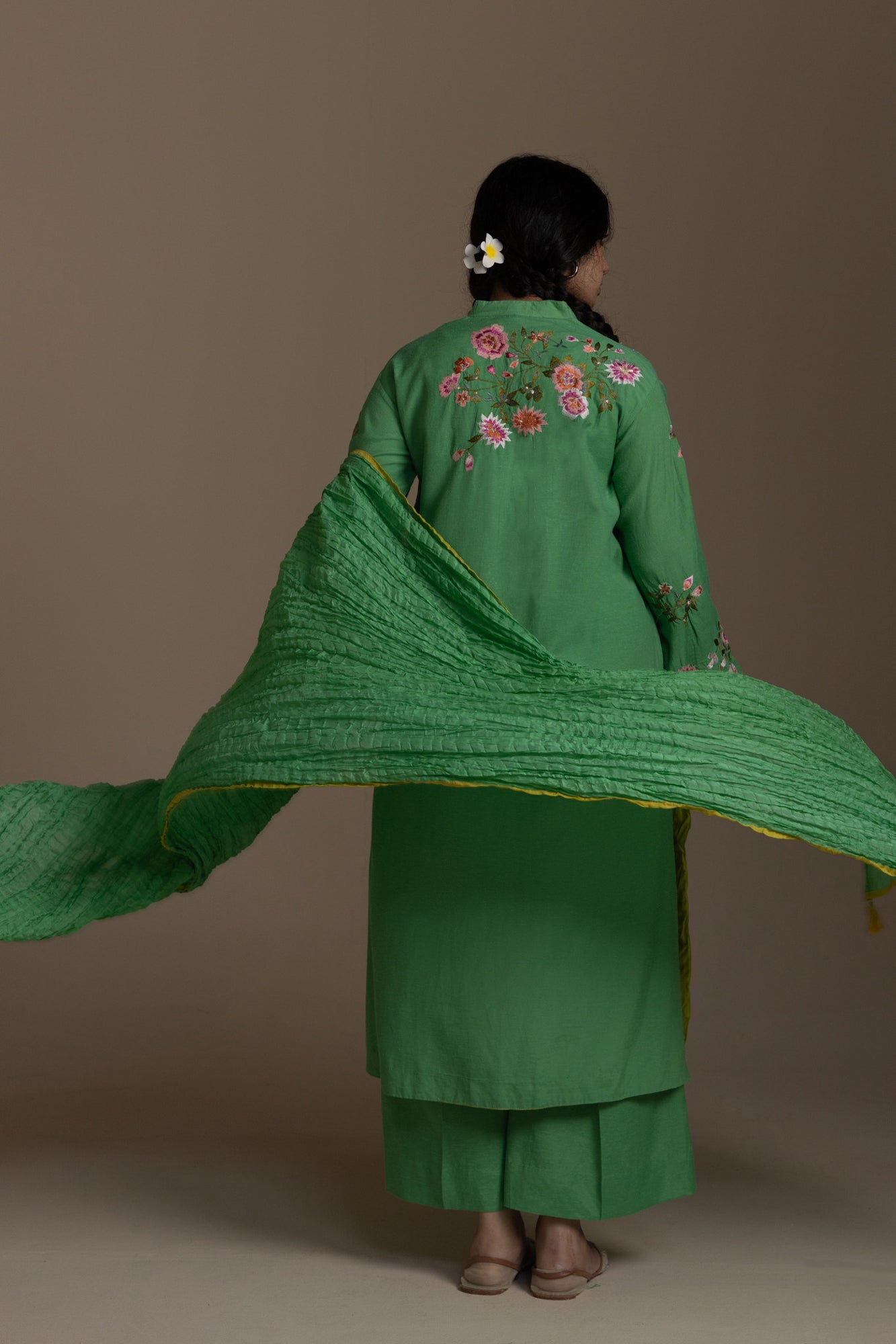 Embroidered Rosette 3-Piece Suit