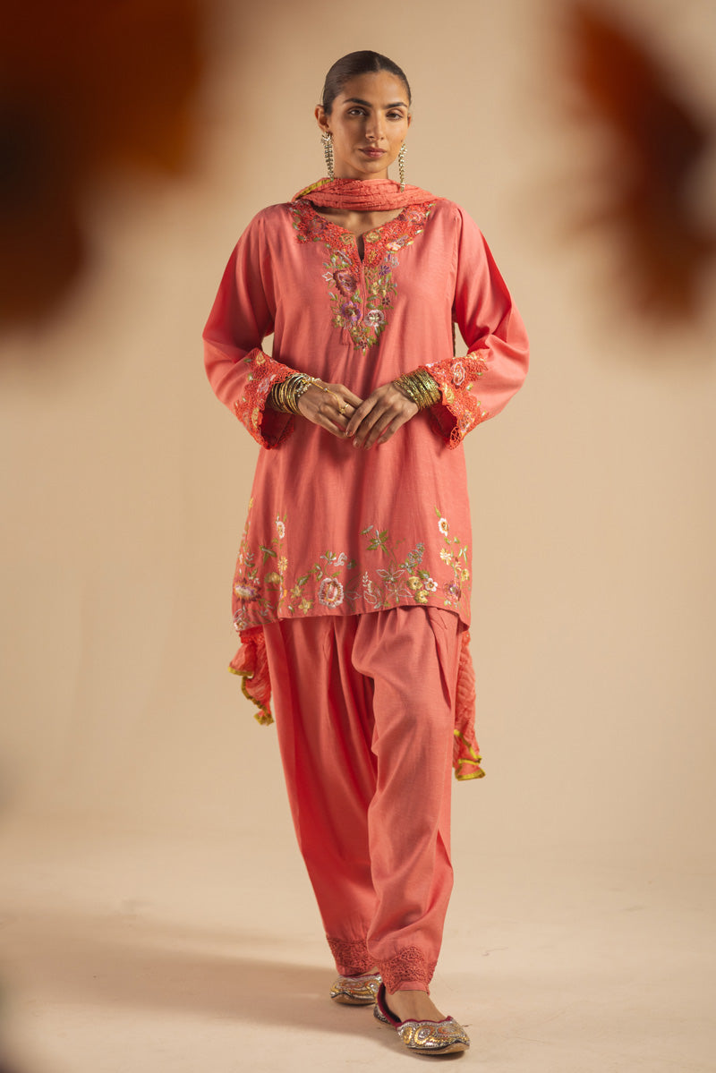 Opulence Dream 3-Piece Suit