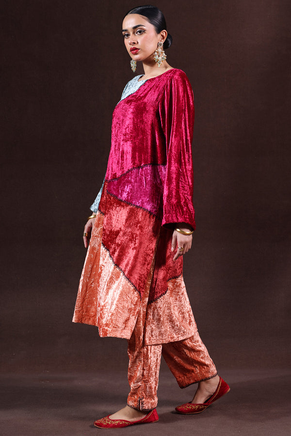 Rang Saaz Velvet Set